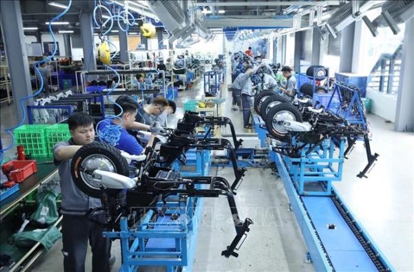 Đi Canada - Sản Xuất Linh Kiện Xe Máy